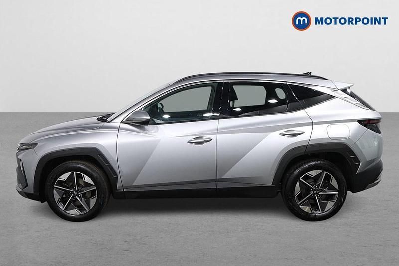 Used Hyundai Tucson Premium 160 HP (117 kW) 2024 Silver SUV