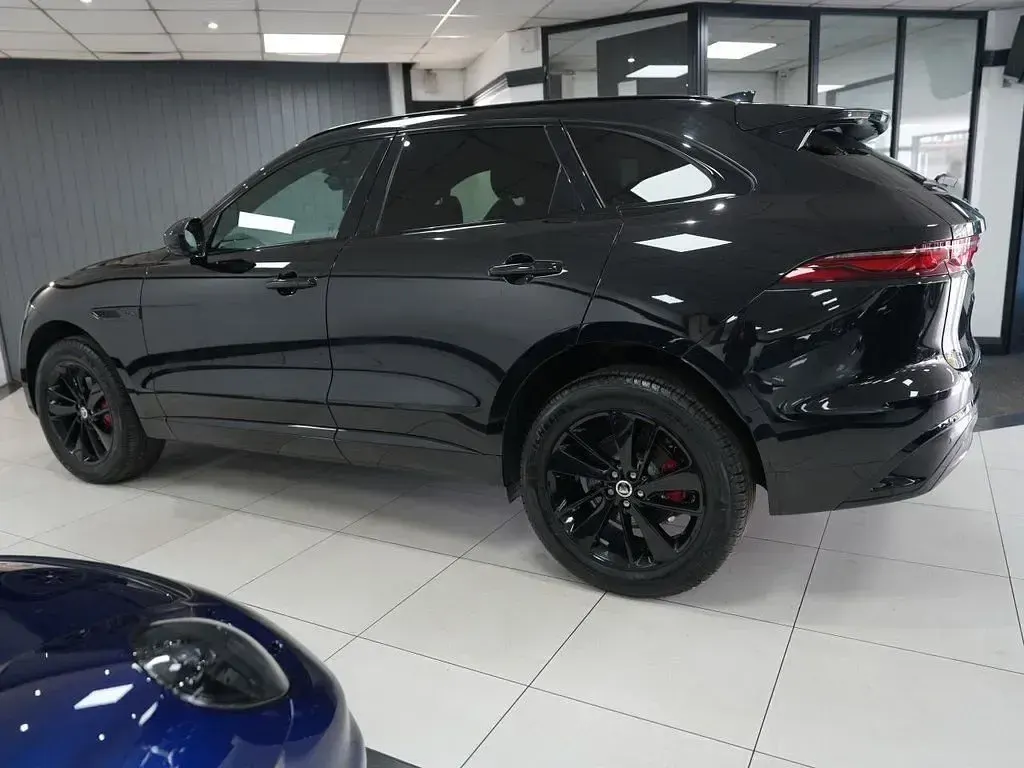Used Jaguar F-Pace R-Dynamic 204 HP (150 kW) 2021 Black SUV