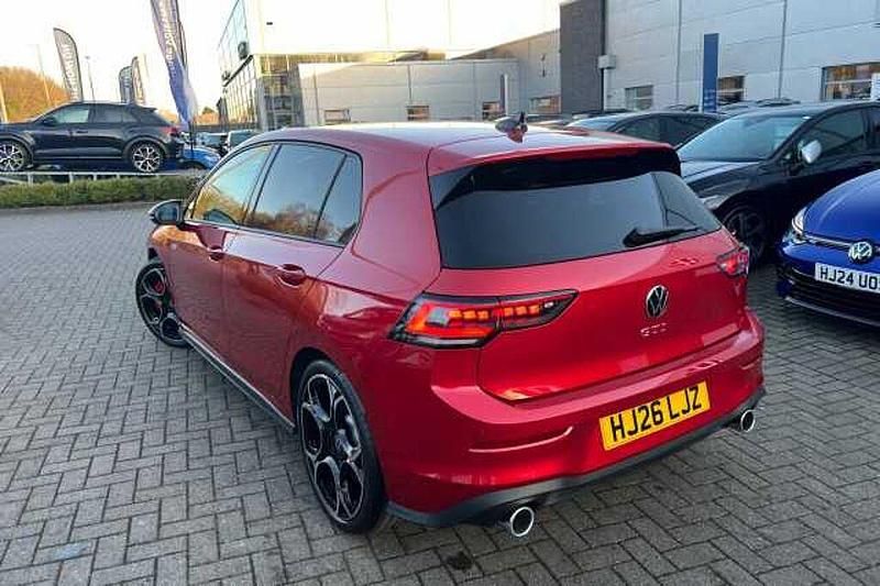 Used VW Golf VIII GTI 265 HP (194 kW) 2026