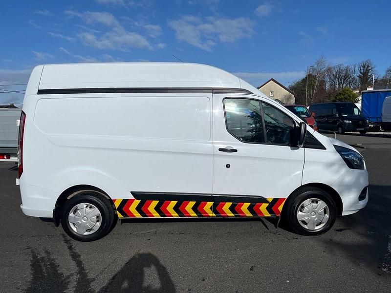 Begagnad Ford Transit Custom Trend 130 HK (95 kW) 2022 Vit Van