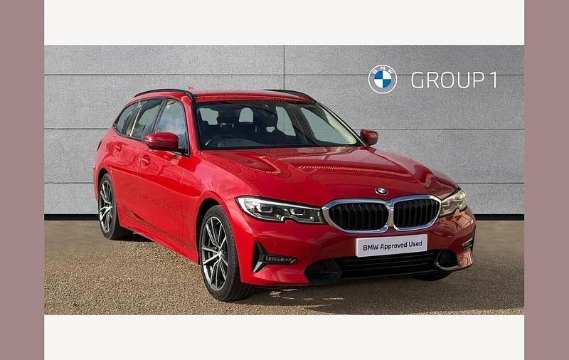 Used BMW 320 Sport Line 184 HP (135 kW) 2020 Red Estate