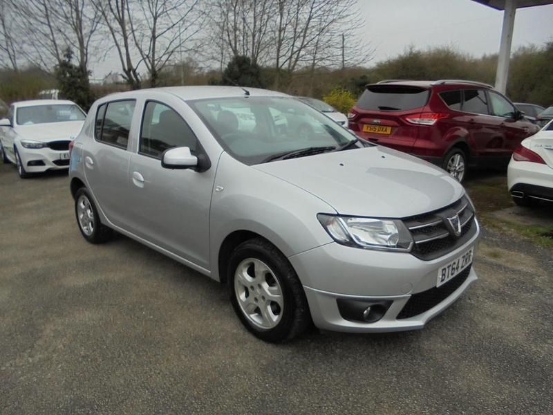 Used Dacia Sandero Lauréate 2014 Silver Hatchback