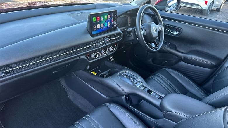 Used Honda ZR-V Advance 184 HP (135 kW) 2024 Red SUV