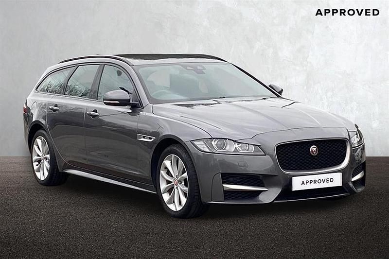Used Jaguar XF R-Sport 180 HP (132 kW) 2018 Corris grey Sedan