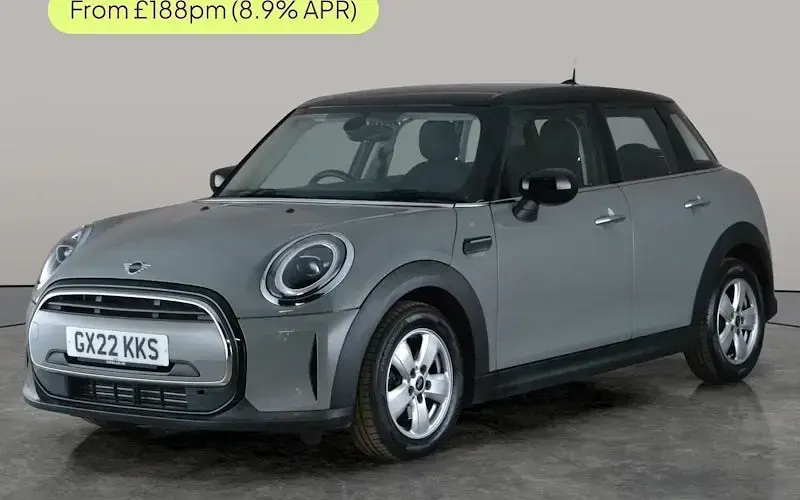 Used Mini Cooper Classic 136 HP (100 kW) 2022 Hatchback
