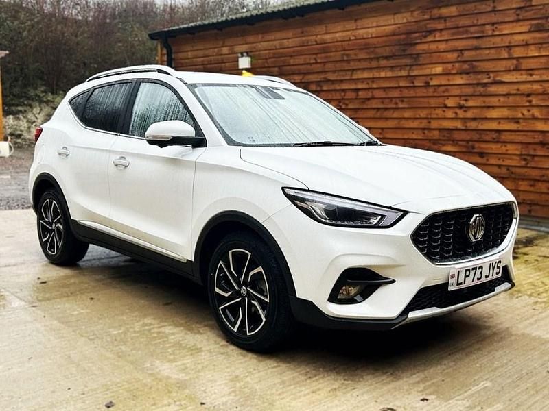 White Used 2023 MG ZS Exclusive Hatchback | £15,740 (Fair price) - Image 1/4