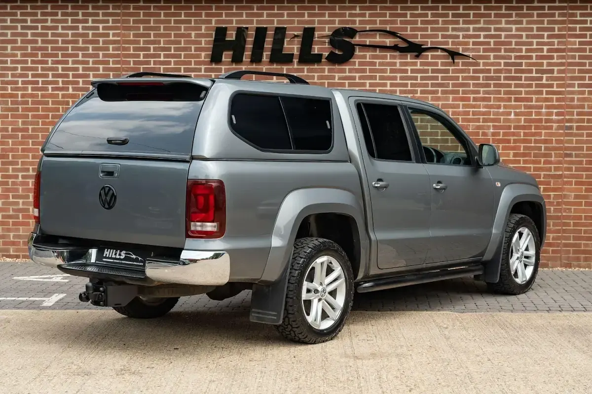 Used VW Amarok Highline 180 HP (132 kW) 2015 Grey Pickup