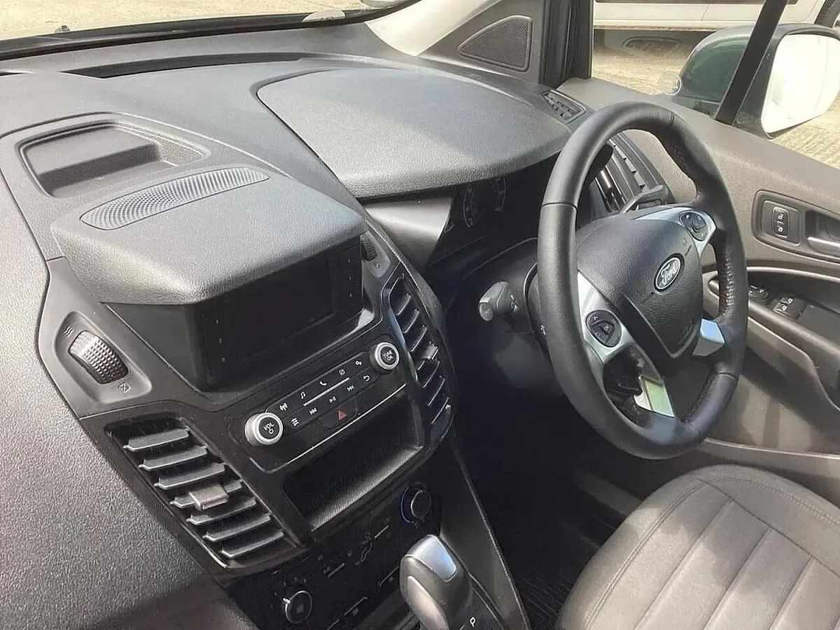 Used Ford Transit Connect Limited 120 HP (88 kW) 2020 Grey MPV