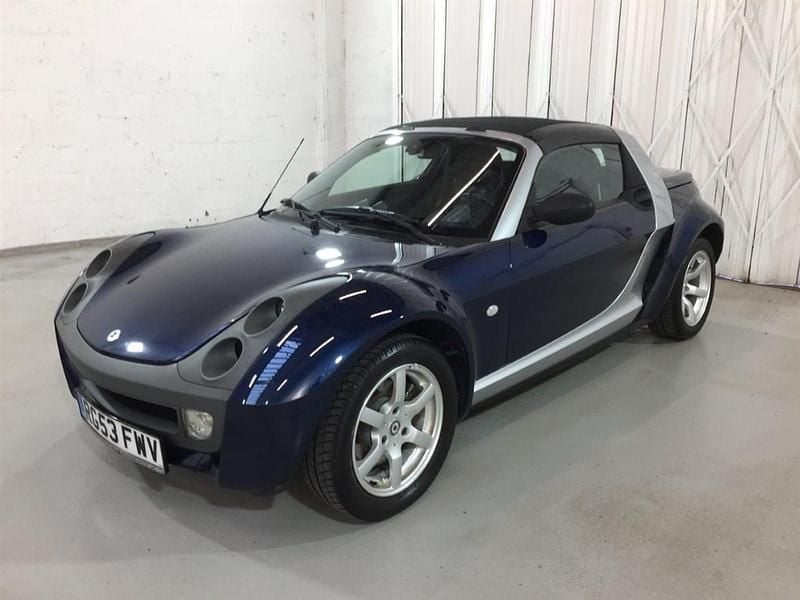 Used Smart Roadster 82 HP (60 kW) 2005 Blue Cabriolet