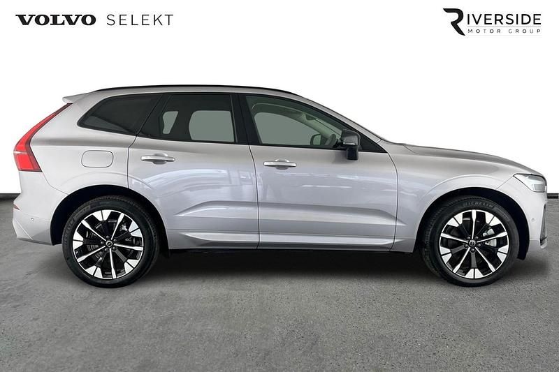 Used Volvo XC60 Ultra 455 HP (334 kW) 2025 Aurora silver SUV