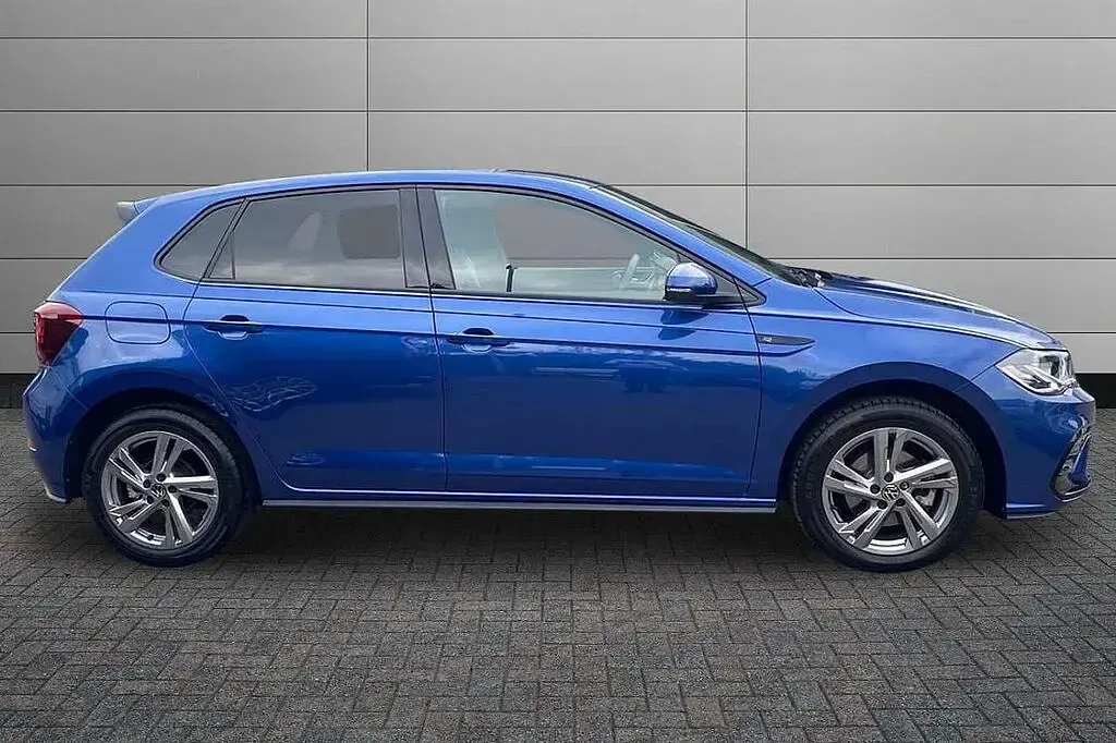 Used VW Polo R-line 115 HP (84 kW) 2025 Reef blue Hatchback