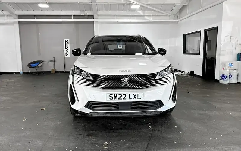 Used Peugeot 3008 GTi 226 HP (166 kW) 2022 White SUV