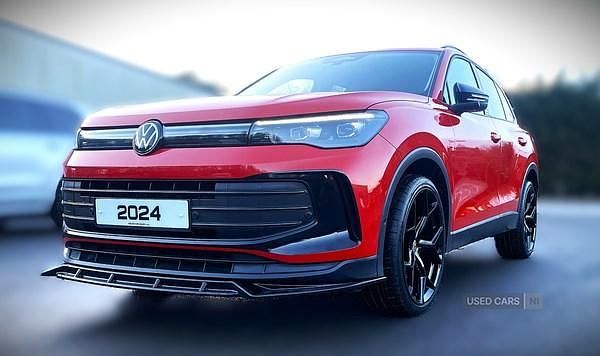 Used VW Tiguan Match 150 HP (110 kW) 2024 Red SUV