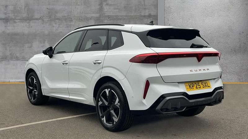 Used Cupra Terramar 150 HP (110 kW) 2025 Glacial white SUV