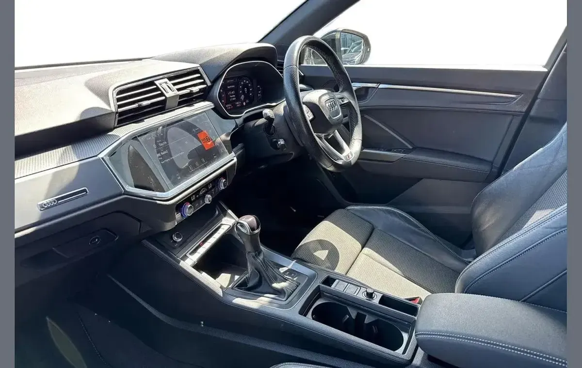 Used Audi Q3 S-Line 150 HP (110 kW) 2023 Black SUV