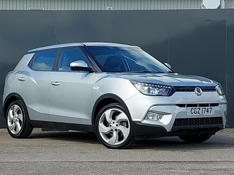 Silver Used 2016 Ssangyong (KGM) Tivoli SUV | £5,998 - Image 1/4