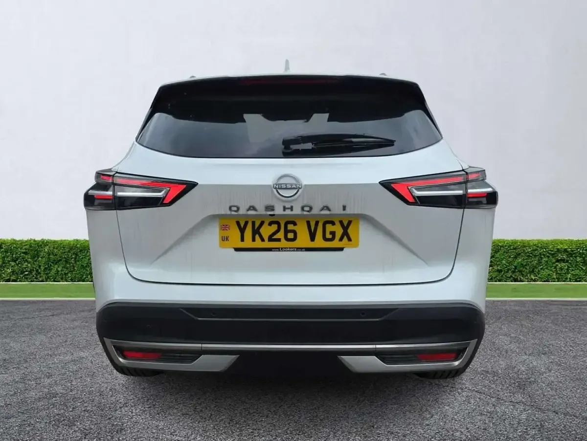 New Nissan Qashqai N-Connecta 140 HP (102 kW) 2026 Pearl white SUV