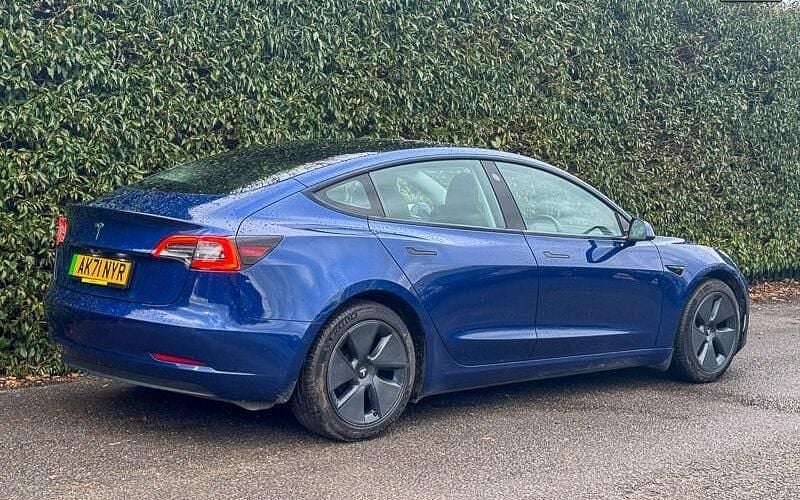 Used Tesla Model 3 Standard Range 366 kW (498 HP) 2021 Blue Sedan
