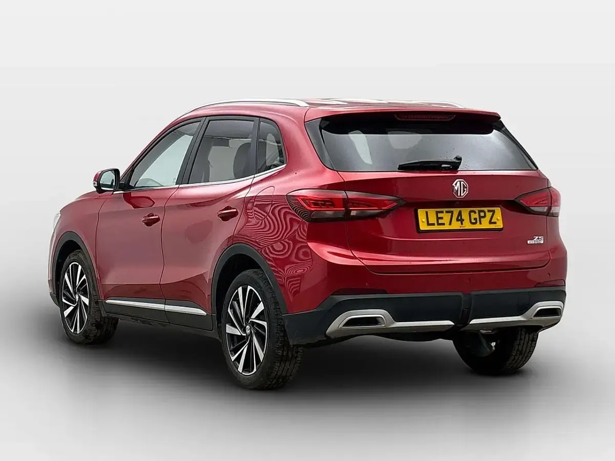 Usado MG ZS Trophy 196 HP (144 kW) 2024 Vermelho SUV