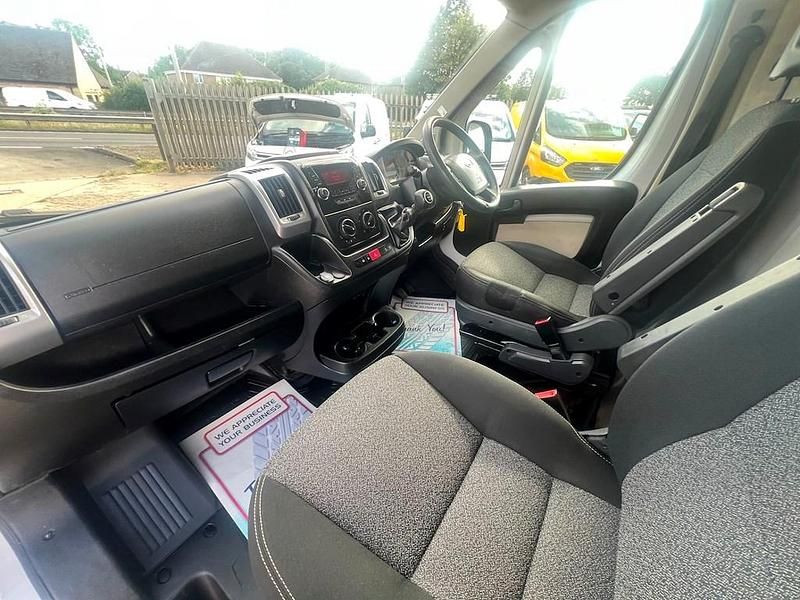 Used Fiat Ducato S 115 HP (84 kW) 2017 White Van