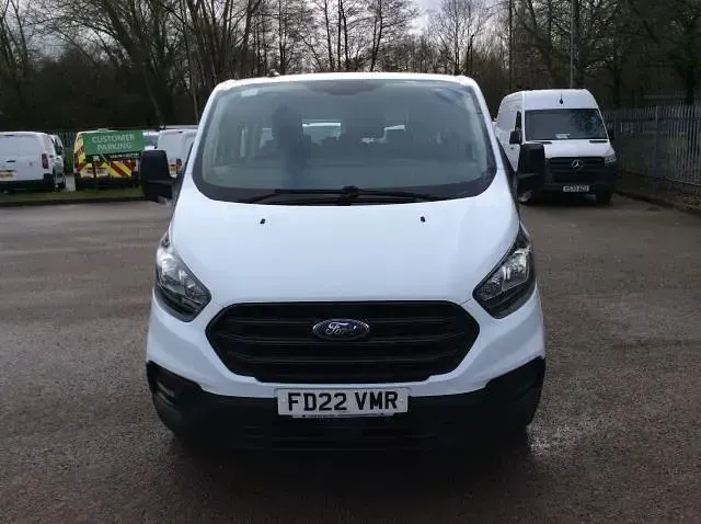 Used Ford Transit Custom 130 HP (95 kW) 2022 White Estate