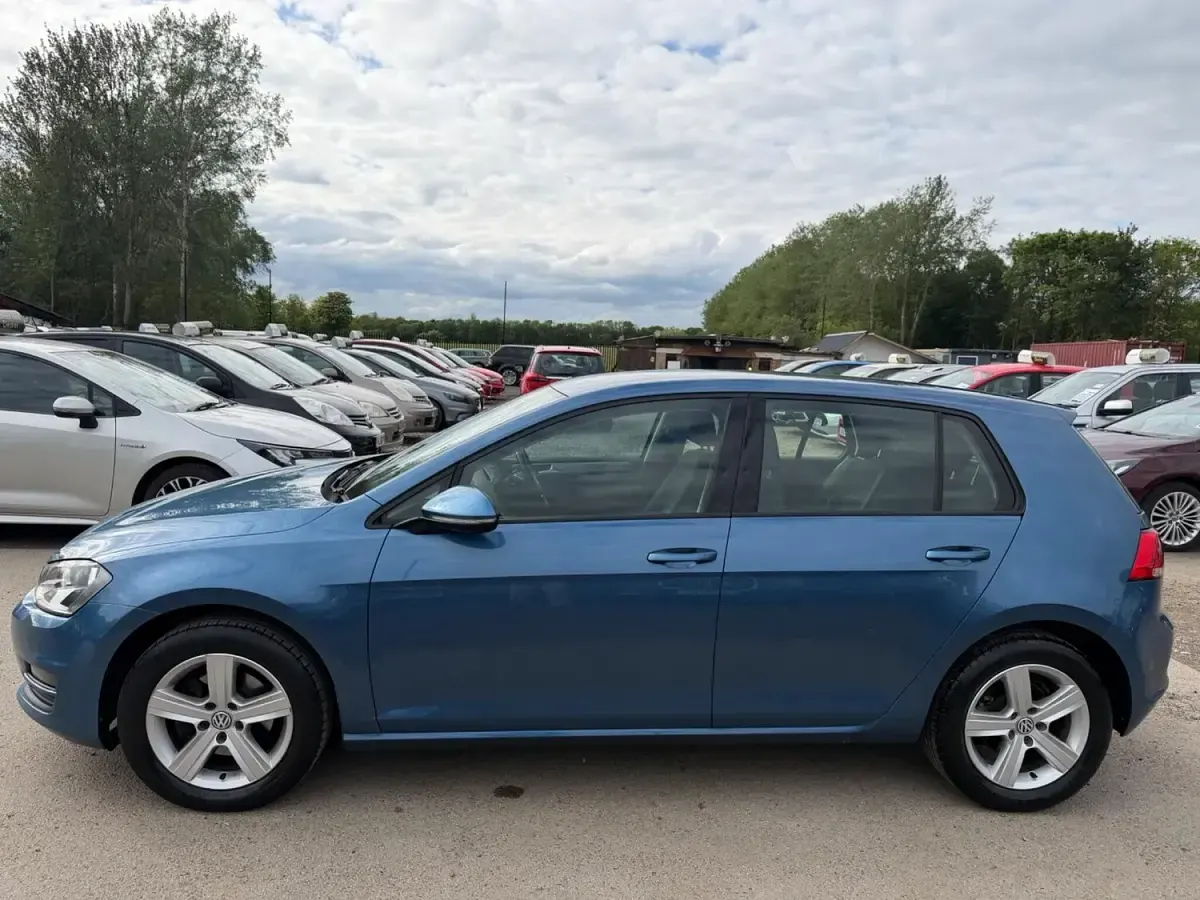 Used VW Golf VII Match 2015 Blue Hatchback