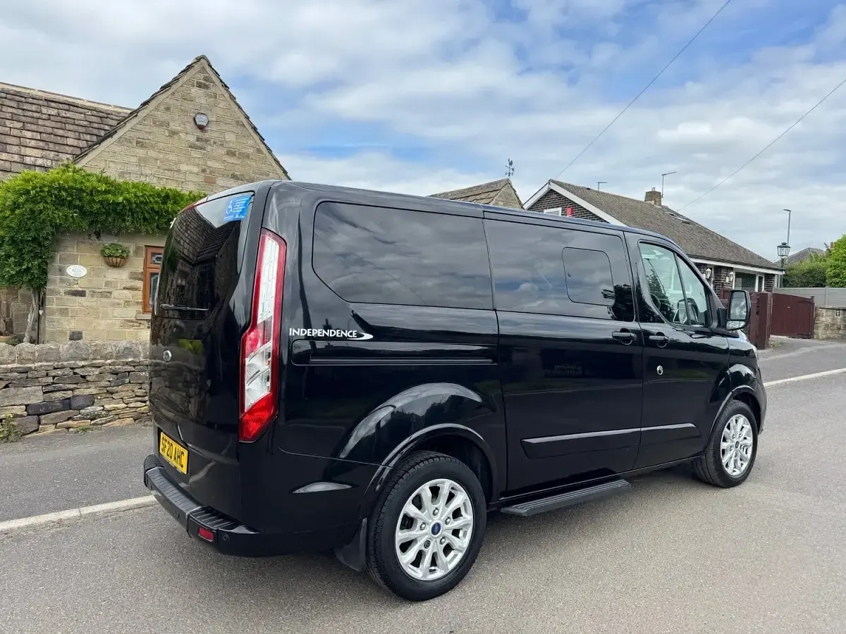 Used Ford Tourneo Titanium 2020 Black MPV