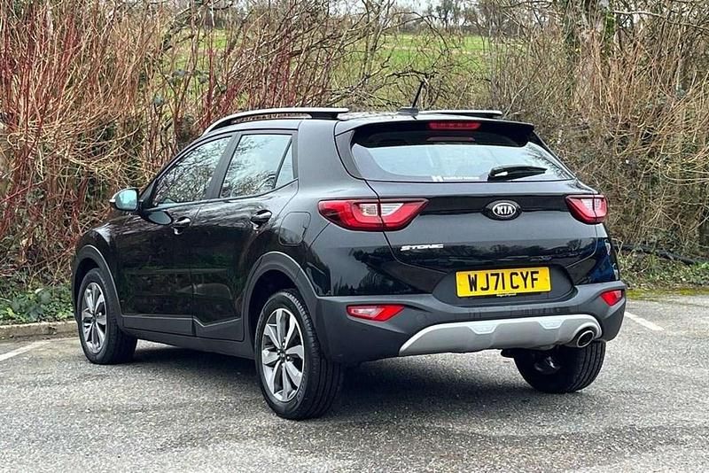 Used Kia Stonic 100 HP (73 kW) 2021 Black SUV
