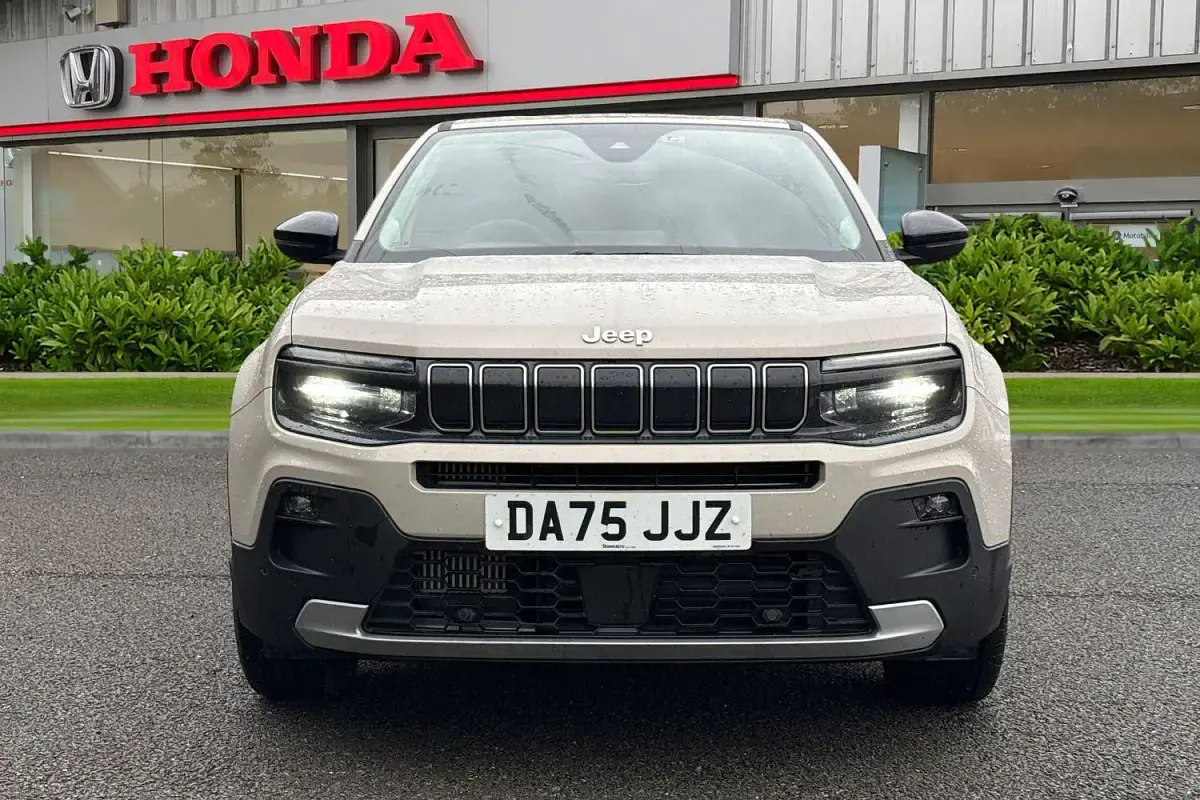 Used Jeep Avenger Summit 2026 Beige SUV
