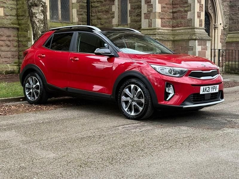 Used Kia Stonic 118 HP (86 kW) 2021 Red SUV