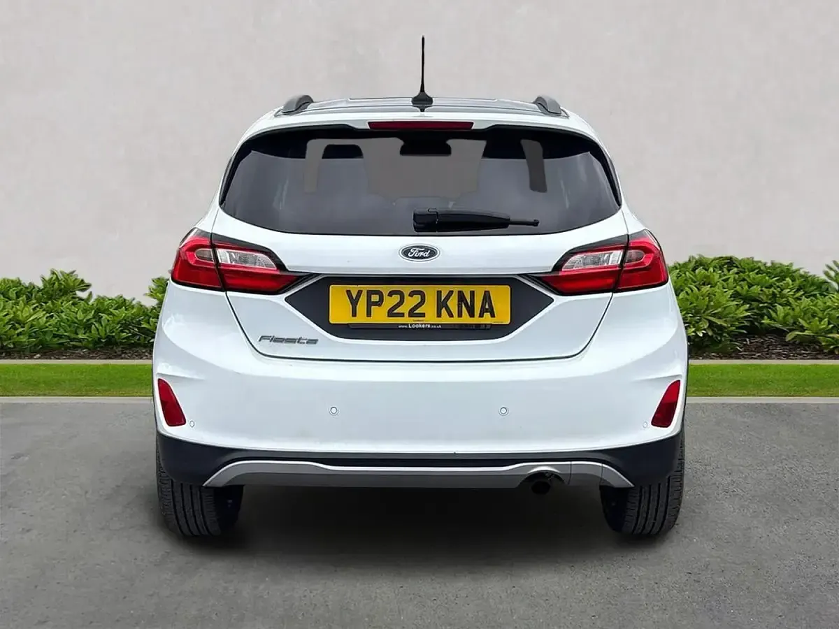 Used Ford Fiesta Active 100 HP (73 kW) 2022 White Hatchback