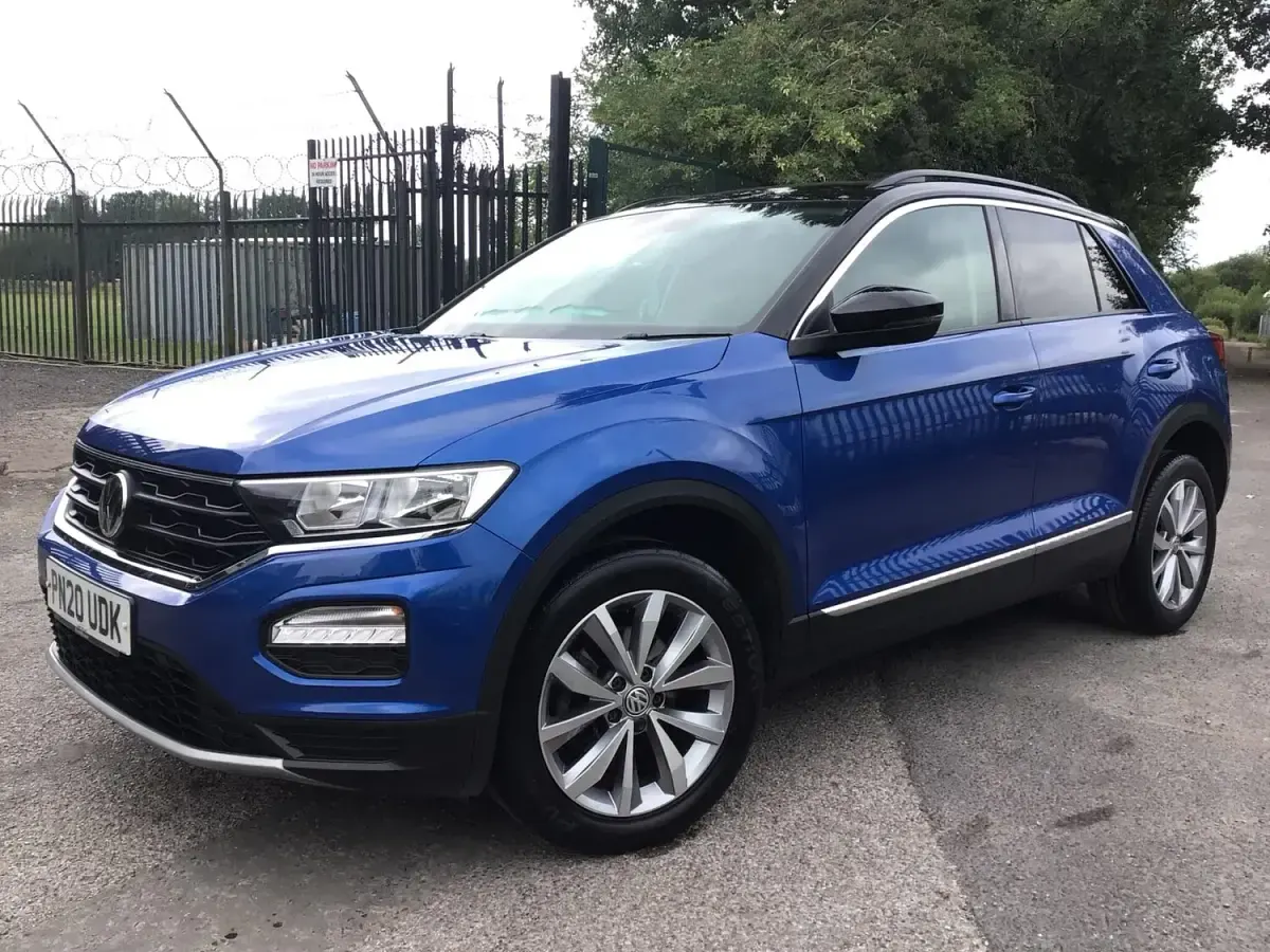 Used VW T-Roc Design 115 HP (84 kW) 2020 Blue SUV