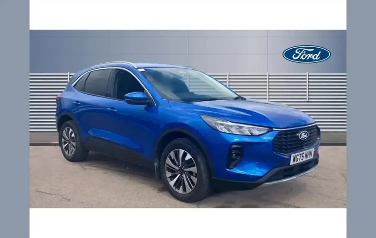 Used Ford Kuga Titanium 150 HP (110 kW) 2025 SUV