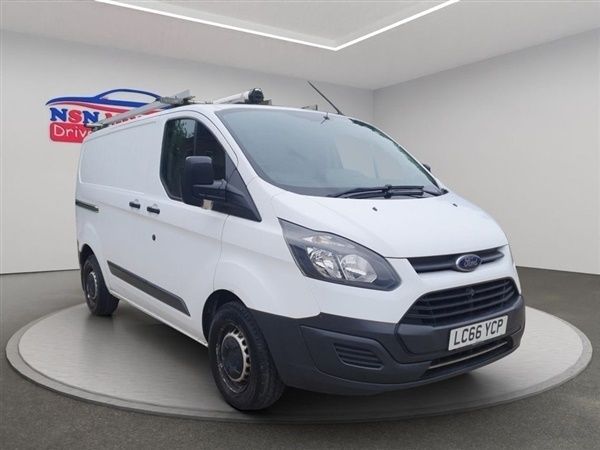 White Used 2016 Ford Transit Custom Van | £7,750 (Super price) - Image 1/1