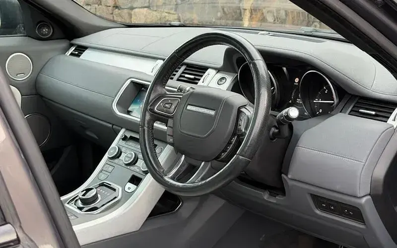Used Land Rover Range Rover evoque HSE Dynamic 179 HP (131 kW) 2016 Grey SUV