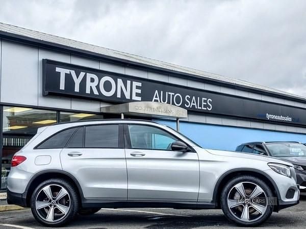 Used Mercedes GLC220 Urban 170 HP (125 kW) 2018 Silver Estate