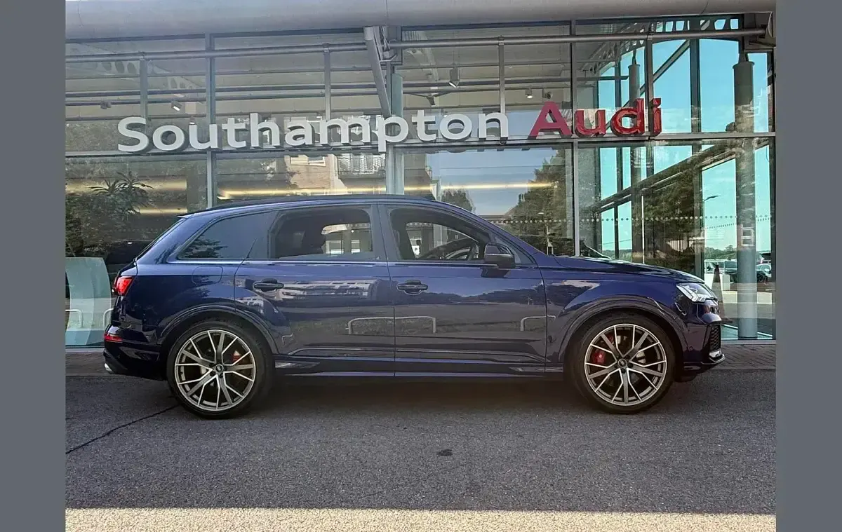 Used Audi SQ7 Comfort 507 HP (372 kW) 2021 Blue SUV