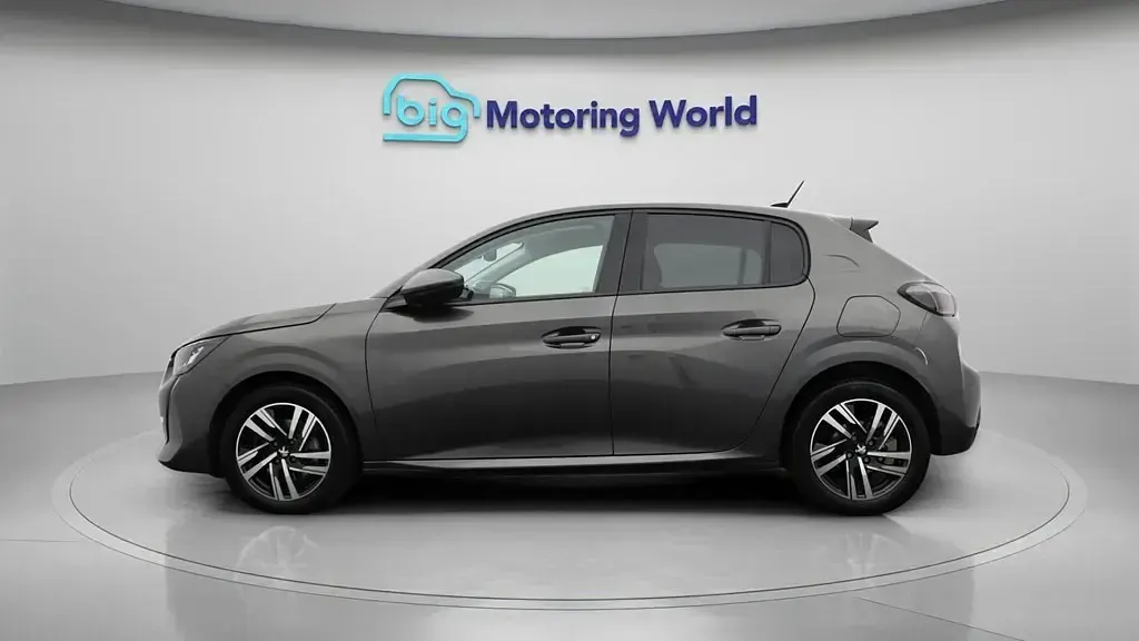 Used Peugeot 208 Allure Premium 100 HP (73 kW) 2021 Grey Hatchback