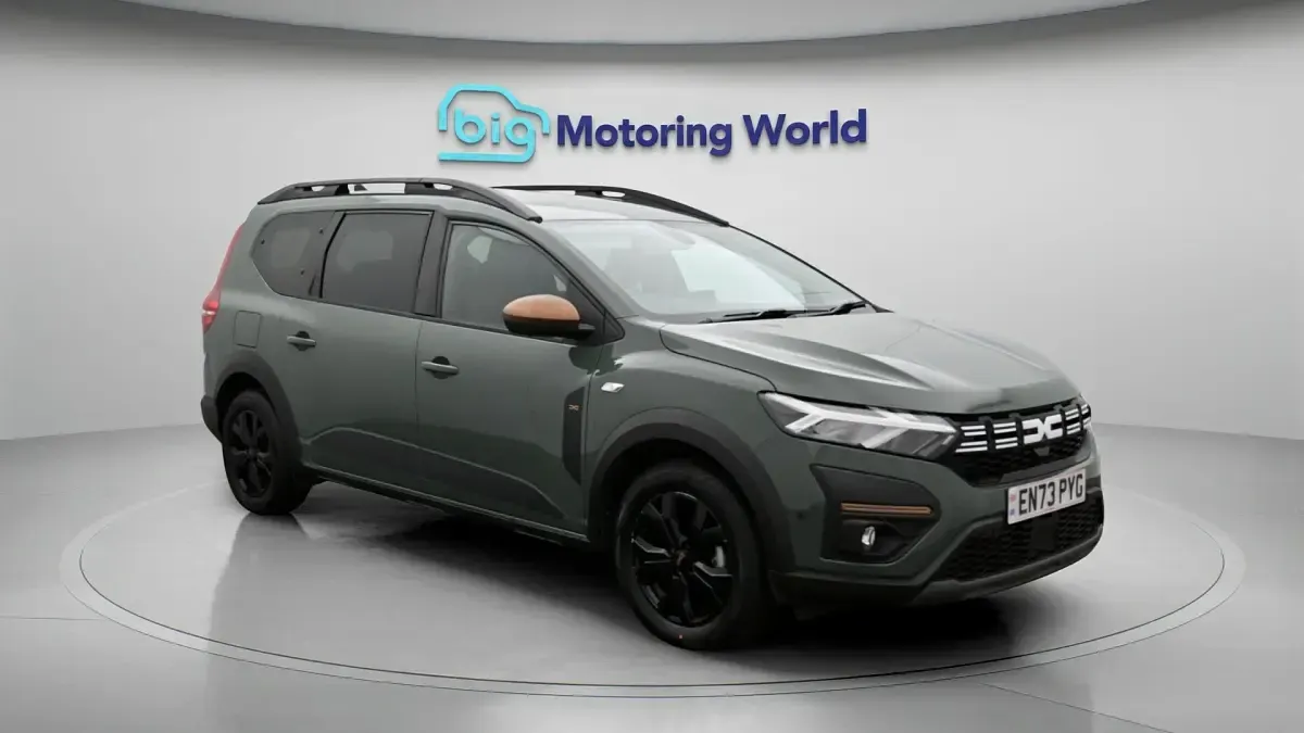 Used Dacia Jogger Extreme 141 HP (103 kW) 2024 MPV