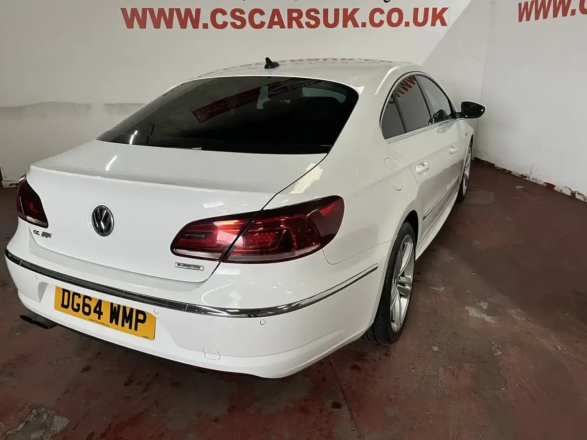 Used VW CC R-line 177 HP (130 kW) 2014 White Sedan