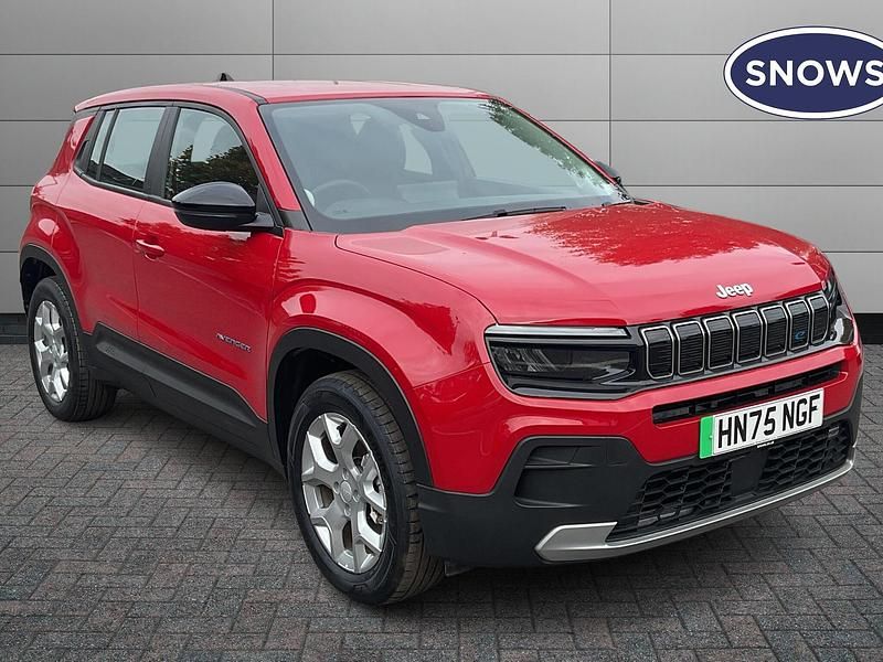 Red New 2025 Jeep Avenger EV Altitude SUV | £21,990 (Good price) - Image 1/4