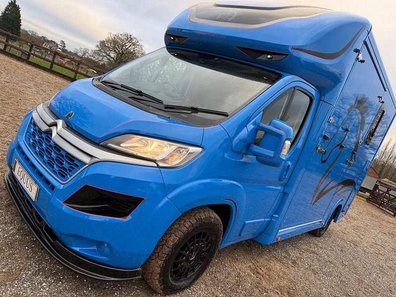 Used Citroën Relay 140 HP (102 kW) 2020 White Van