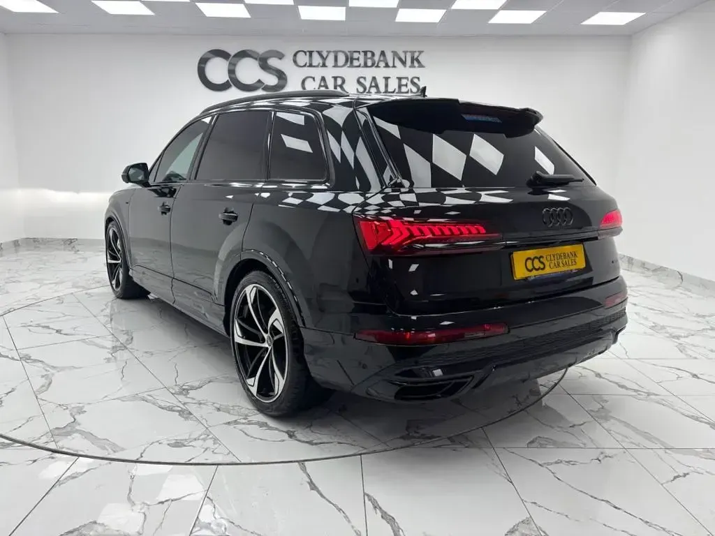 Used Audi Q7 Black Edition 340 HP (250 kW) 2023 Black SUV