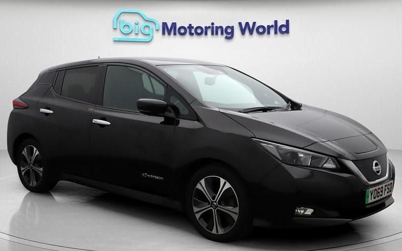 Used 2021 Nissan Leaf N-Connecta Hatchback | £7,000 (Good price) - Image 1/4