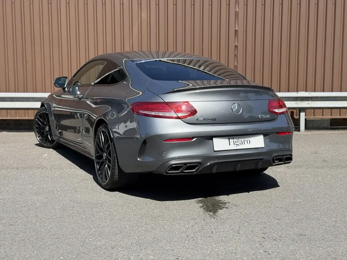 Used Mercedes C63 AMG Premium 510 HP (375 kW) 2017 Grey Coupe