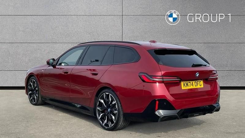 Used BMW 530e M Sport 295 HP (216 kW) 2024 Red Estate