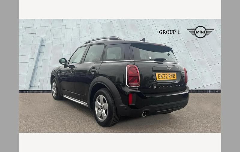 Used Mini Cooper Countryman Classic 136 HP (100 kW) 2022 Black SUV