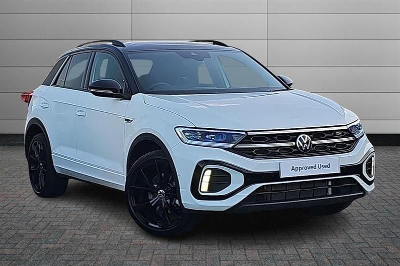 Used VW T-Roc Black Edition 150 HP (110 kW) 2025 Pure white with black roof SUV