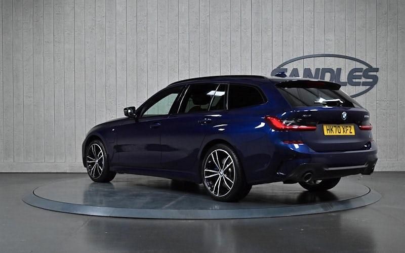 Used BMW 330e M Sport 292 HP (214 kW) 2021 Blue Estate