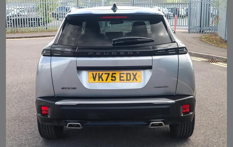 Second-hand Peugeot 2008 GT 143 CP (105 kW) 2025 Gri SUV